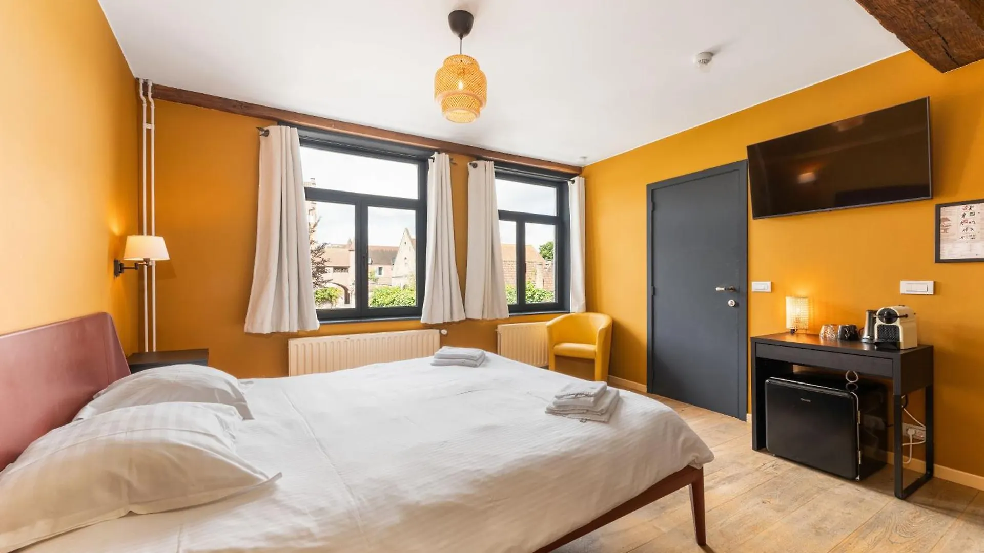 Lake Suites Brugge