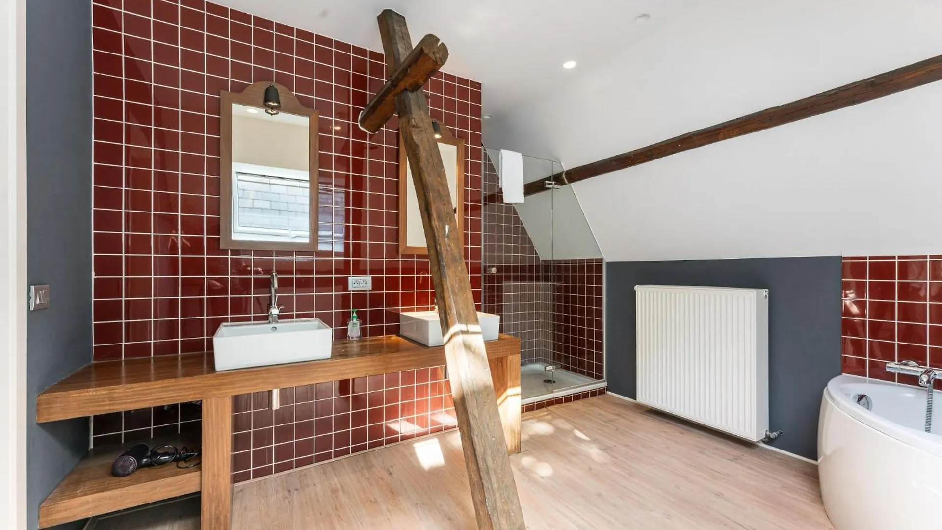 Lake Suites Bruges Bed & Breakfast