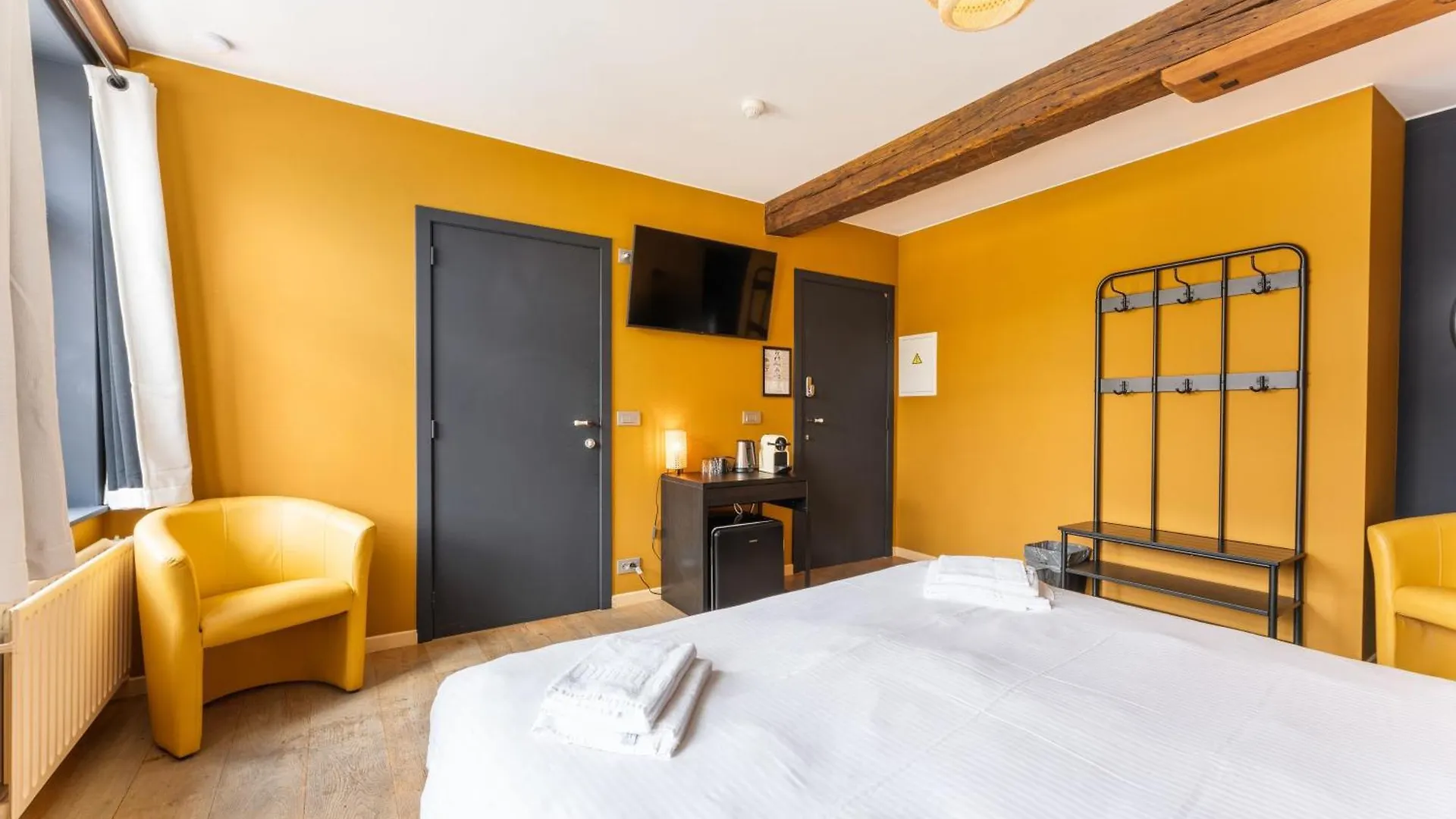 Lake Suites Bruges