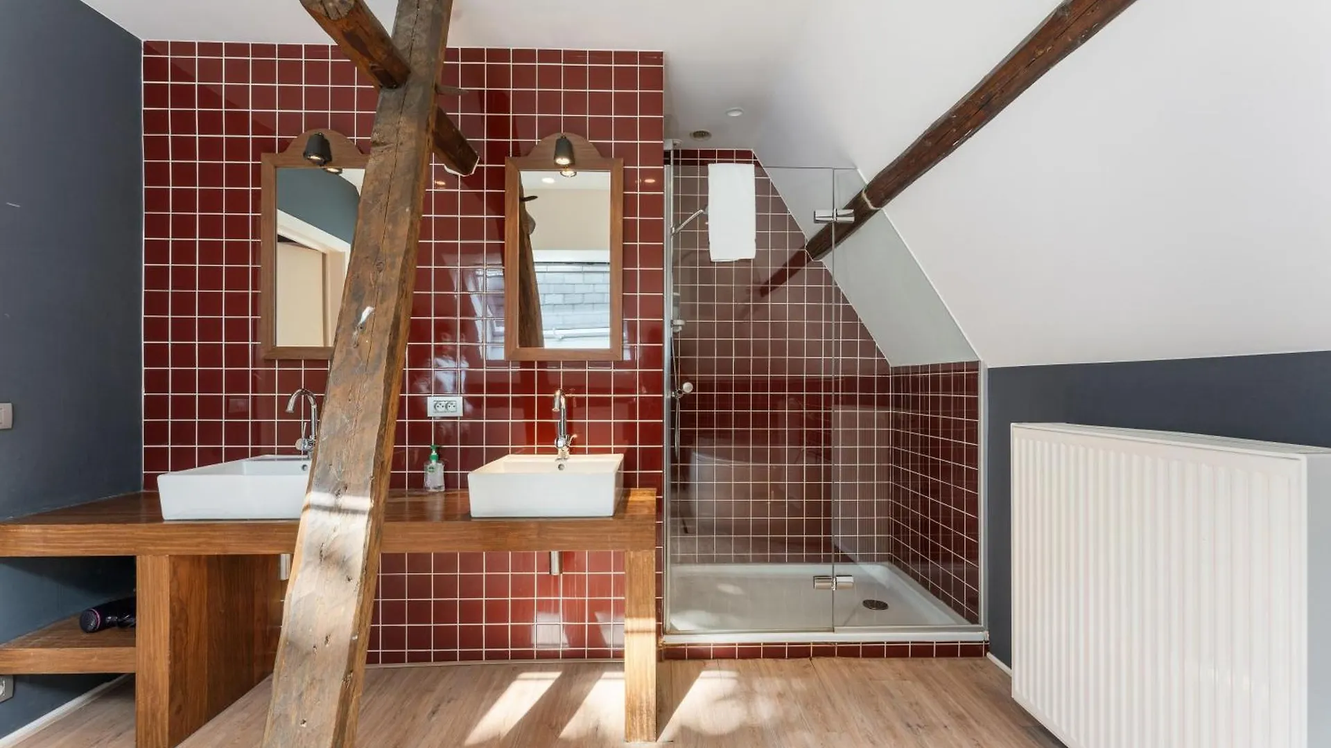 Lake Suites Brugia Belgia